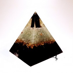Piramida orgon cu argint, cuart fumuriu, fluorina, turmalina neagra